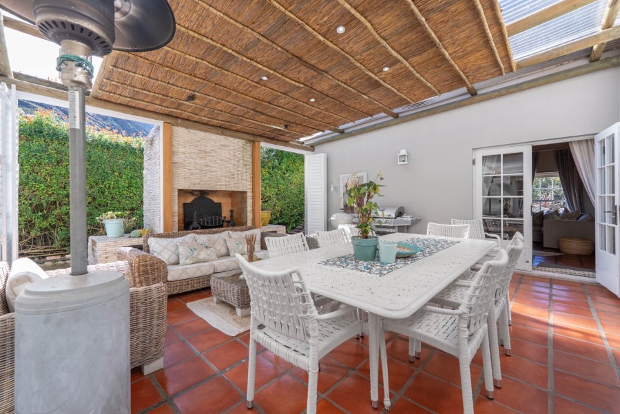 5 Bedroom Property for Sale in Greyton Western Cape